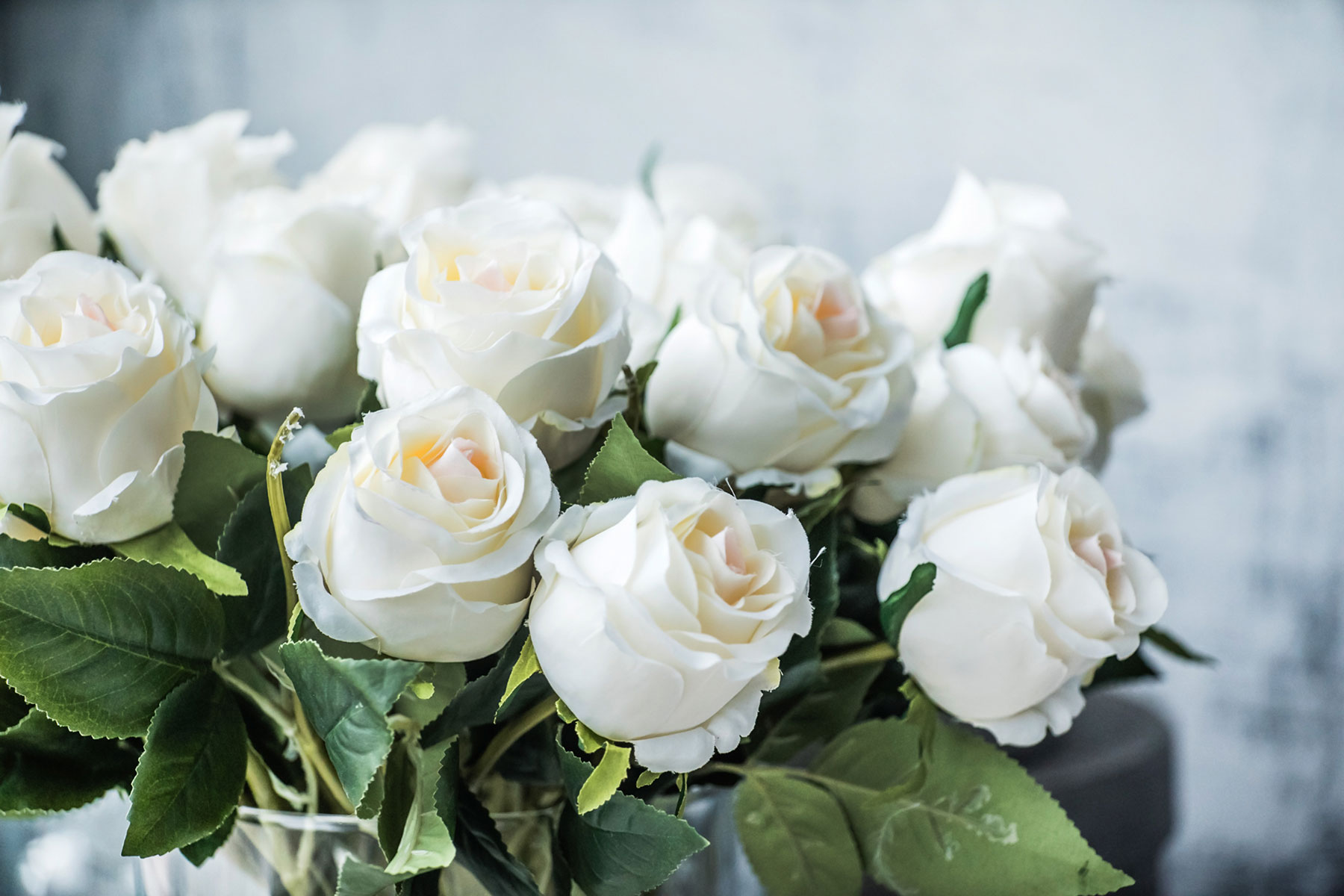Newlings of Royston funeral flowers lillies